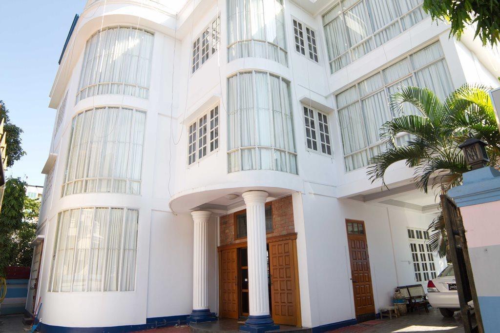Majesty Hotel Rangun Zewnętrze zdjęcie