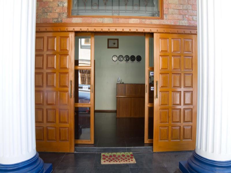 Majesty Hotel Rangun Zewnętrze zdjęcie